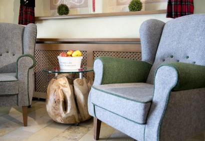 Komfortable und traditionelle Einrichtung im Hotel Waldfrieden